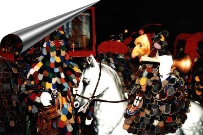 Laternentanz mit Polizeiblätz